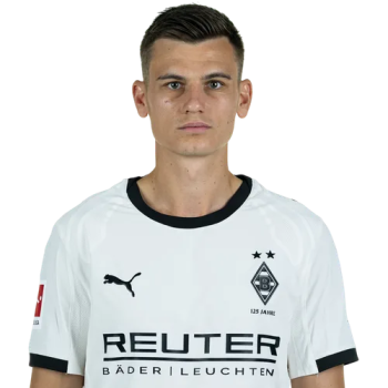 Yannik Engelhardt