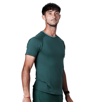 Thiago Agustin Tirante cutout