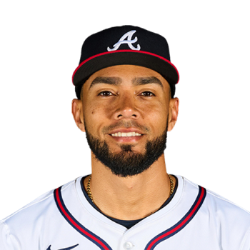 Robert Suarez