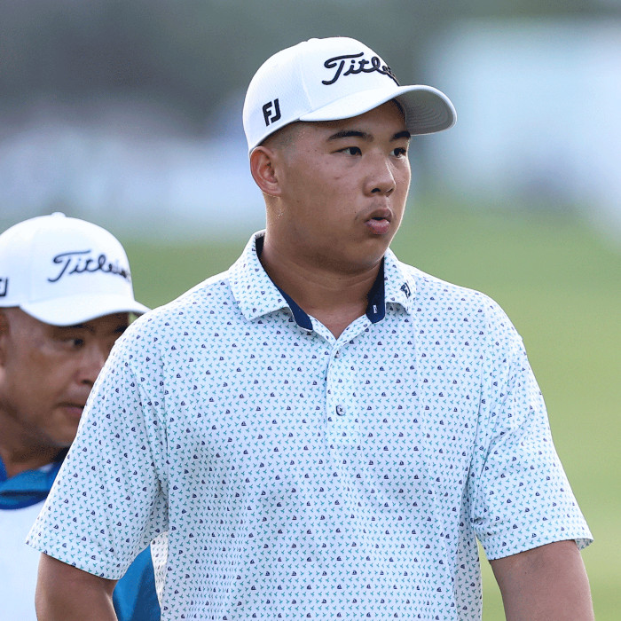 Yanhan Zhou