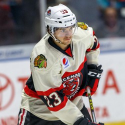 Vinnie Hinostroza