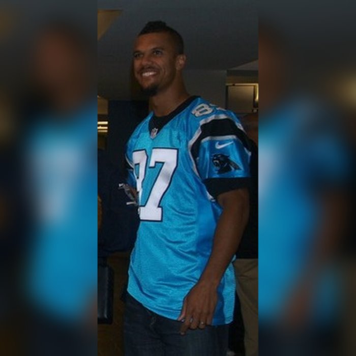 Domenik Hixon
