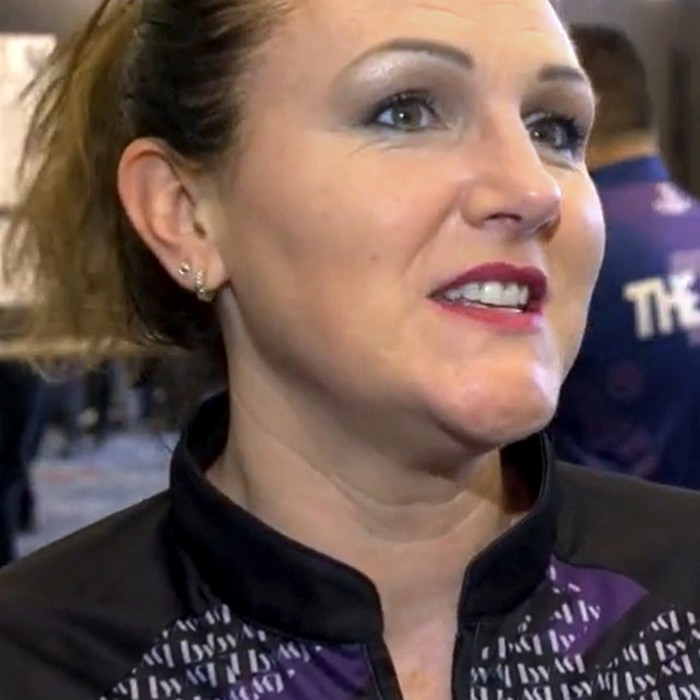 Lorraine Farlam