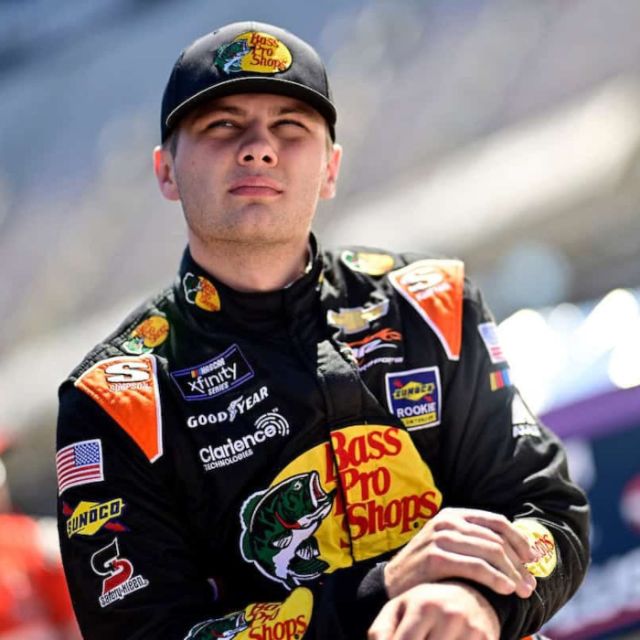 Carson Kvapil