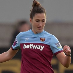 Laura Vetterlein profile image