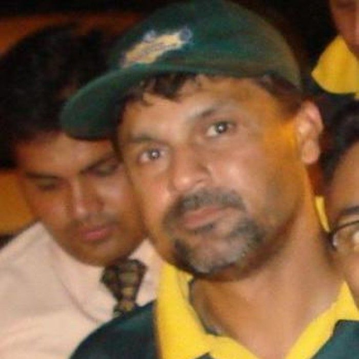 Moin Khan