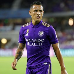 Yoshimar Yotún profile image