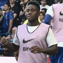 Dário Essugo