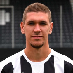 Damian Robbach profile image