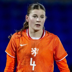 Renee van Asten profile image