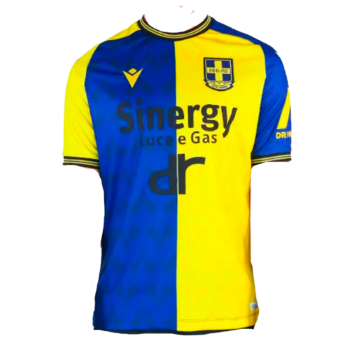 2022-2023 kit artwork