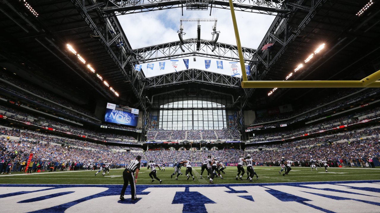 Lucas Oil Stadium photo 2