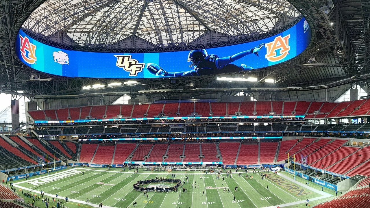 Mercedes-Benz Stadium photo 3