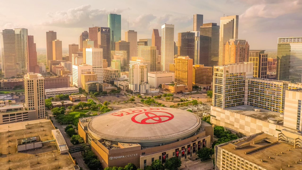 Toyota Center photo 4