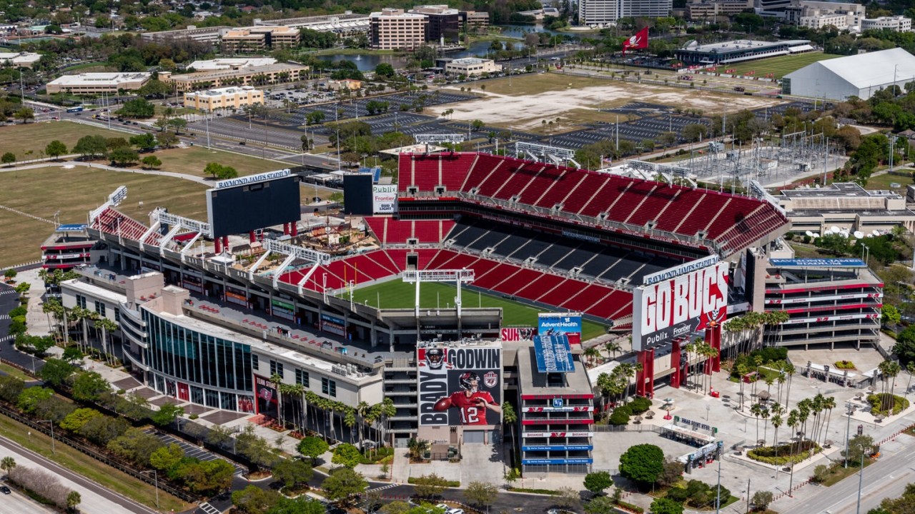 Raymond James Stadium photo 4