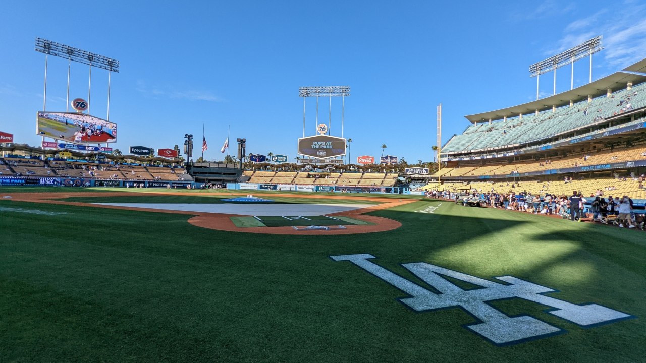 Dodger Stadium photo 2