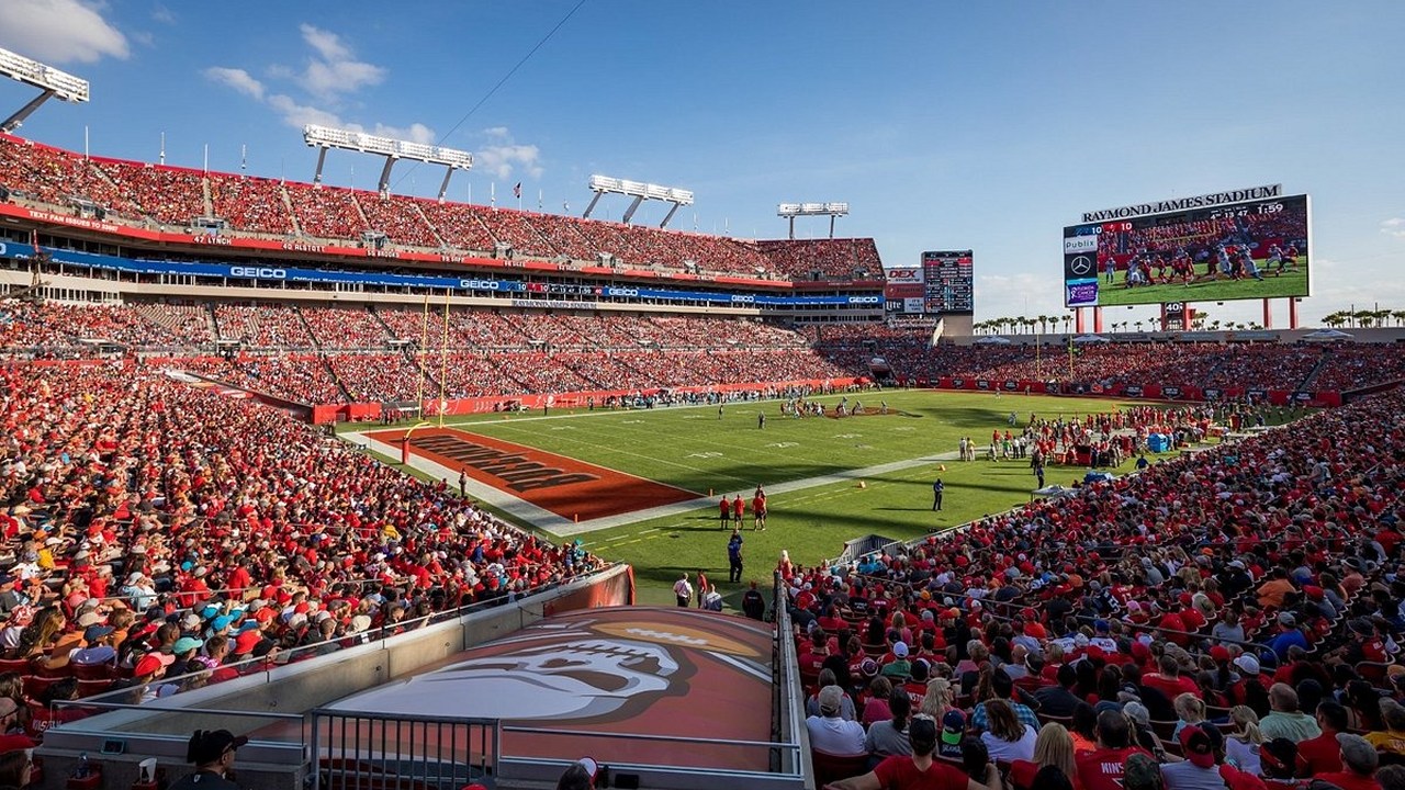 Raymond James Stadium photo 1