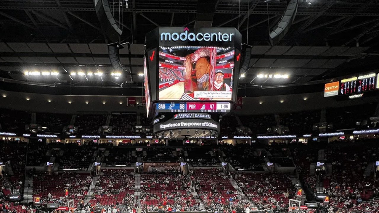 Moda Center photo 2