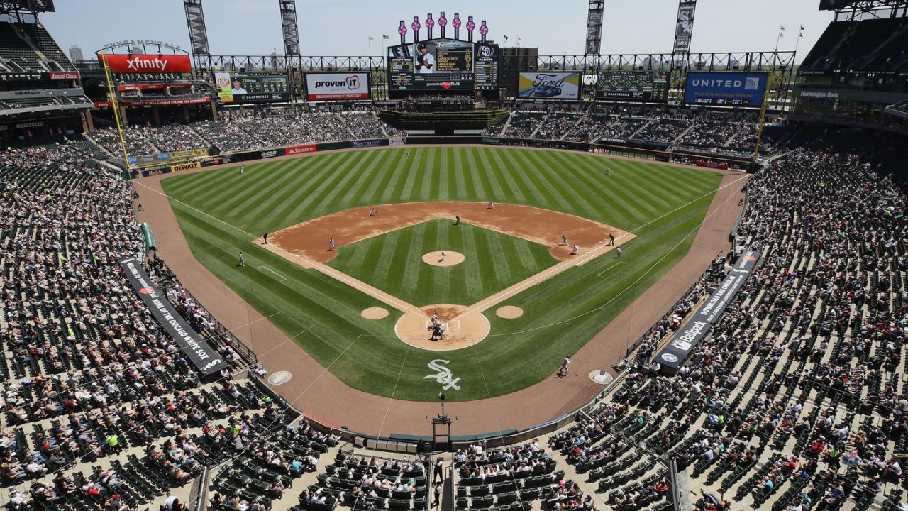 Guaranteed Rate Field photo 3